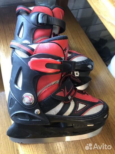 Коньки фигурные
