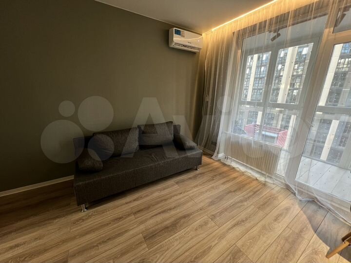 Квартира-студия, 30 м², 13/18 эт.