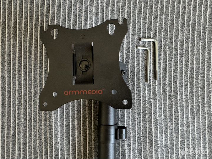 Кронштейн для монитора Arm Media LCD-T01 до 32