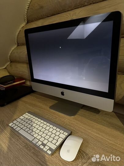 Моноблок apple iMac 21,5 2010