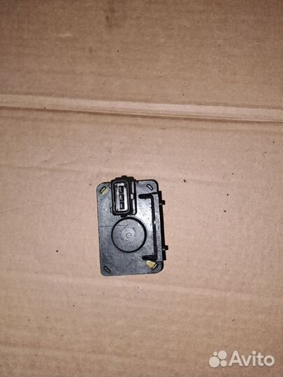 Датчик абсолютного давления Audi 100 2.3