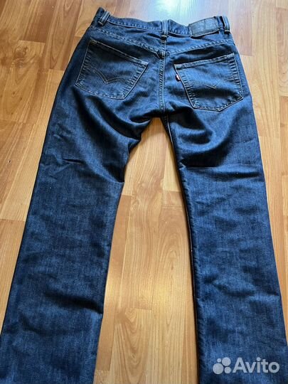 Джинсы levis
