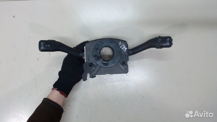 Переключатель поворотов и дворников Volkswagen Gol