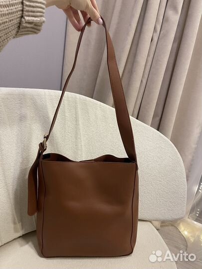 Сумка женская на плечо повседневная мягкой формы