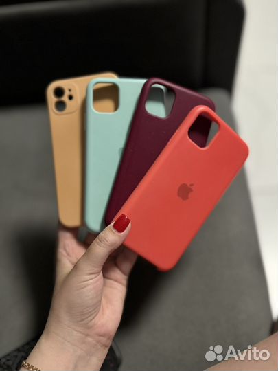 Чехлы и защитные стекла на iPhone 11