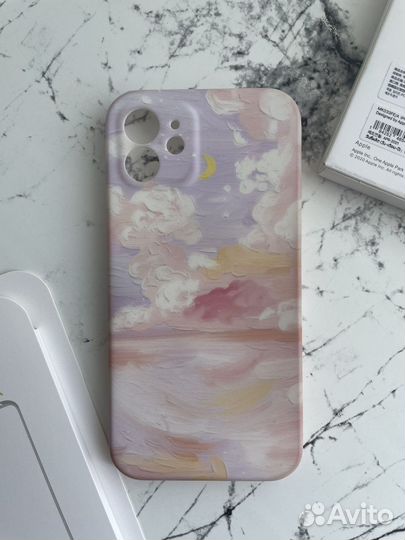 Чехол на iPhone 12