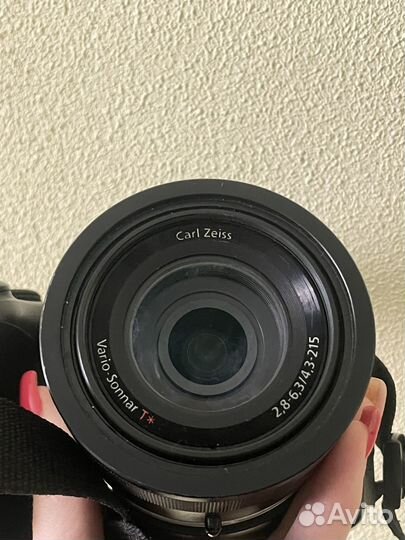 Sony Cyber-shot DSC-HX400