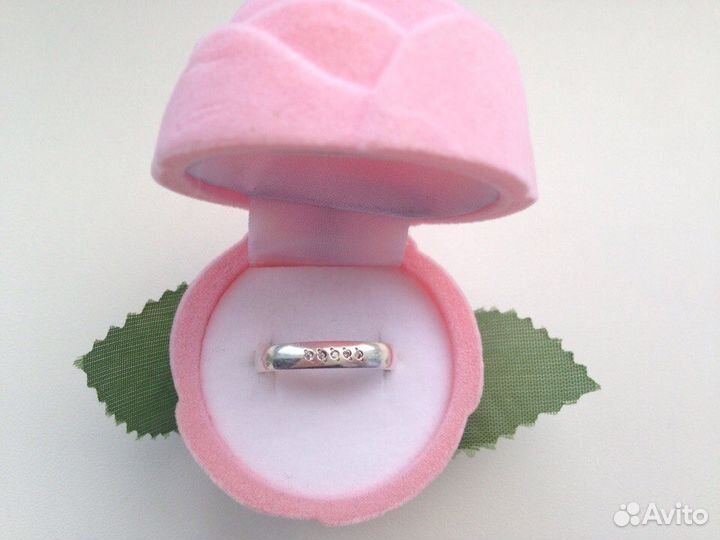 Серебряное кольцо