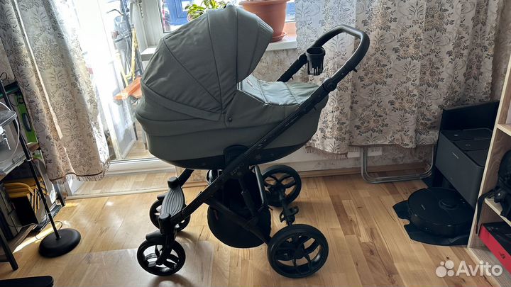 Коляска Zipy Q baby merc 3 в 1