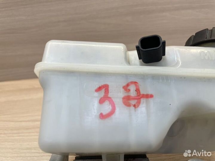 Главный тормозной цилиндр Renault Logan