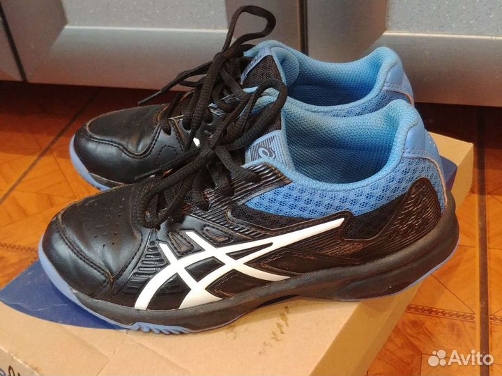 Теннисные кроссовки Asics для грунта р.33