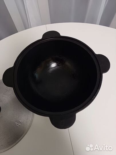 Казан чугунный узбекский