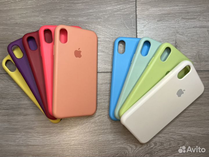 Чехолы на iPhone XR