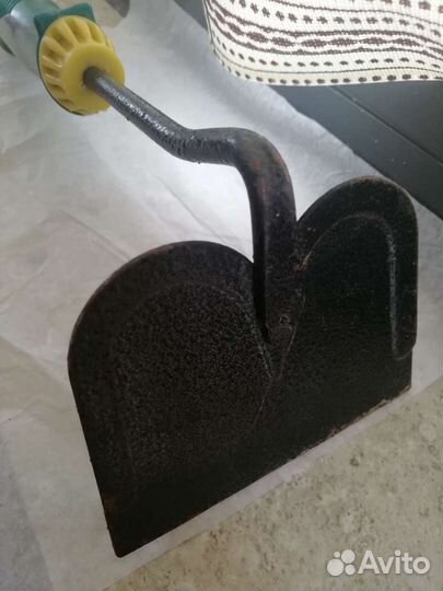 Тяпка садовая, дачная