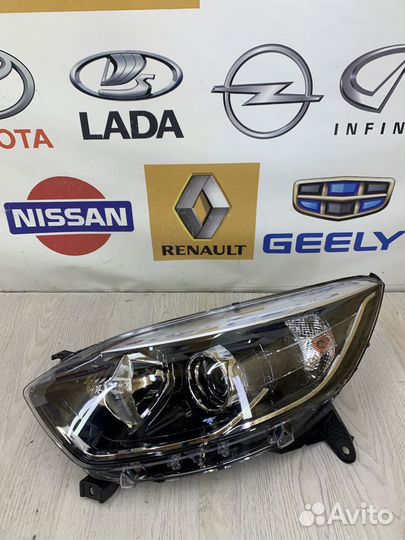 Фара Renault kaptur Лев