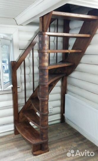 Лестница деревянная, Г-образная