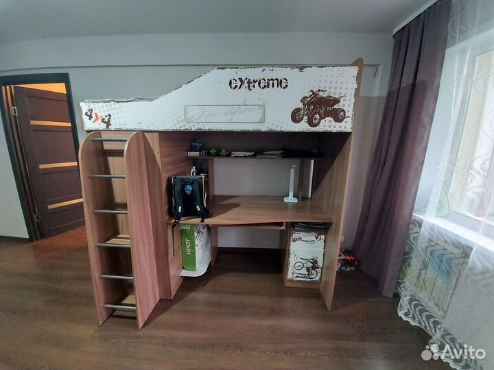 Уголок школьника
