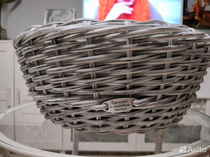 Корзина из ротанга
