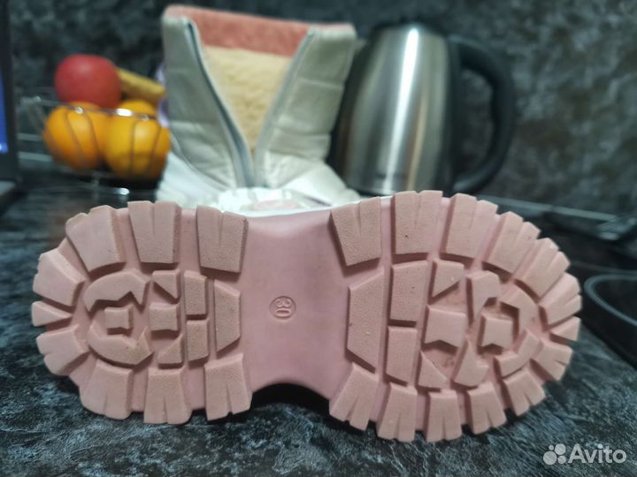 Сапожки для девочки тёплые