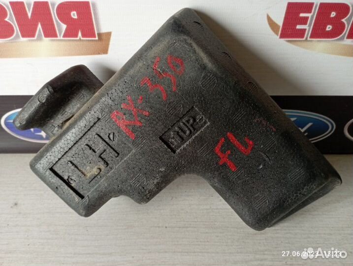 Абсорбер бампера передний левый Lexus Rx350 2010