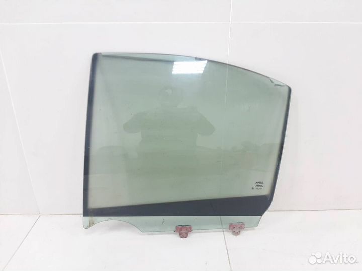 Стекло двери задней левой Nissan Almera N16 2000-2