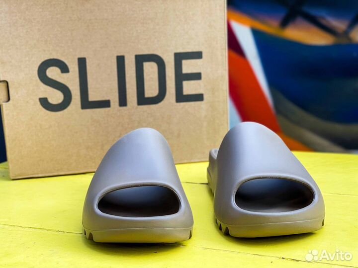 Шлепанцы Adidas Yeezy Slide