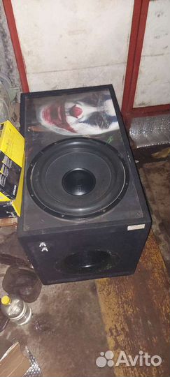 Сабвуфер на машину