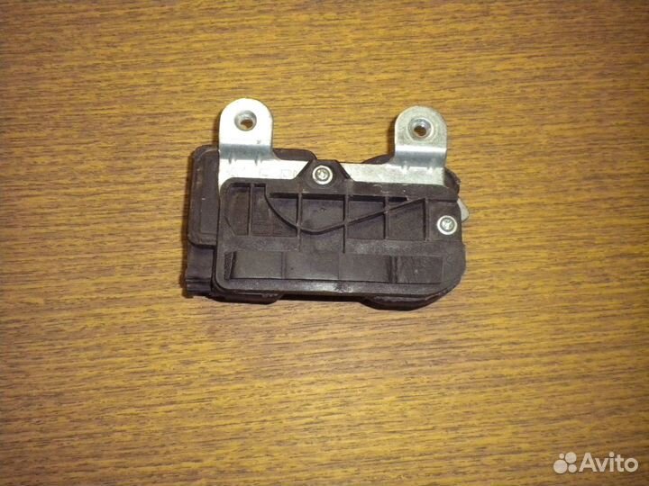 Электропривод замка Hyundai Starex H1 (2005 г.в)