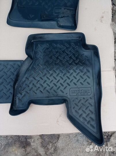 Коврики на Ниссан Патфайндер