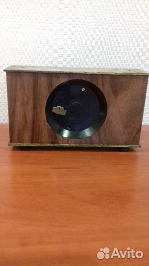 Часы настольные молния СССР