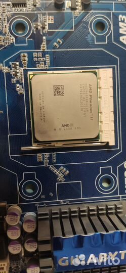 GA-MA770T-UD3 + AMD Phenom II X4 965 Black Edition