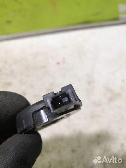 Динамик Фольксваген Пассат Б6