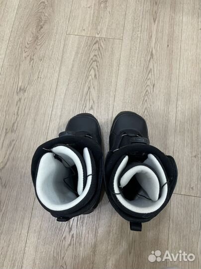 Сноубордические ботинки женские