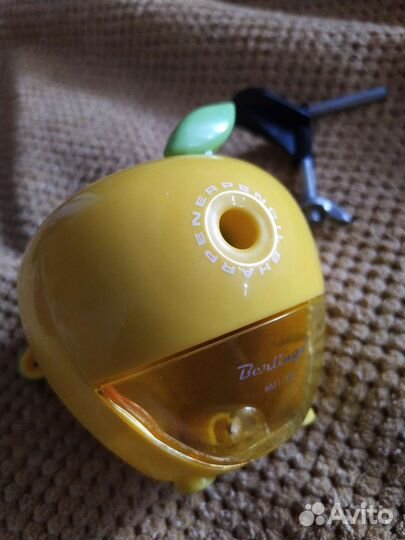 Механическая точилка для карандашей