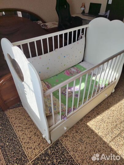 Детская кровать с матрасом бу