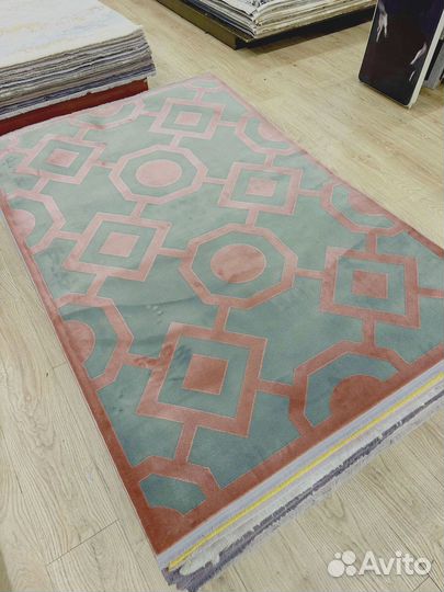 Ковер современный для гостиной