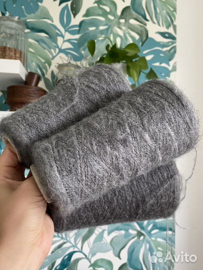 Пряжа для вязания мохер в бобинах