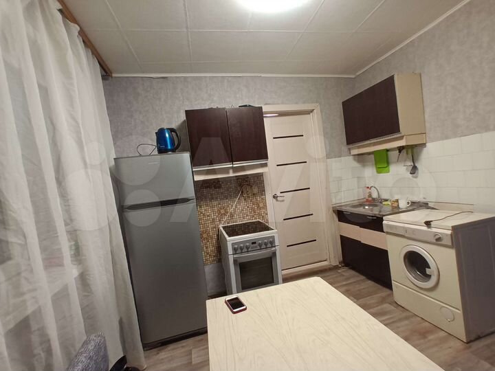 2-к. квартира, 52 м², 3/5 эт.