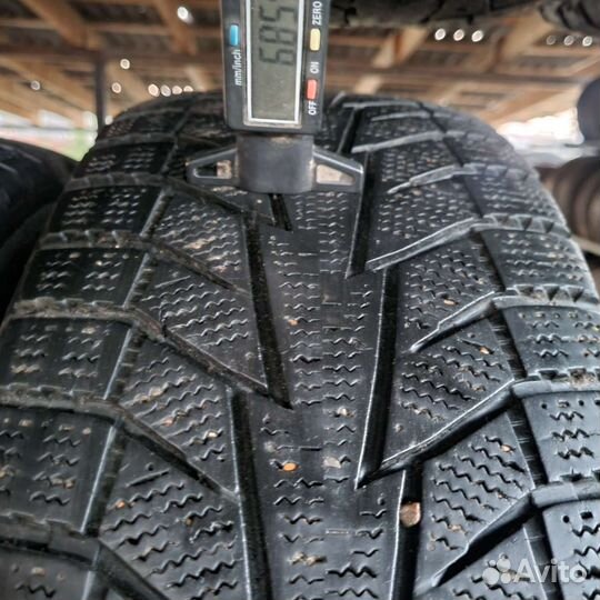 Hankook Winter I'Cept IZ2 215/60 R17 96T