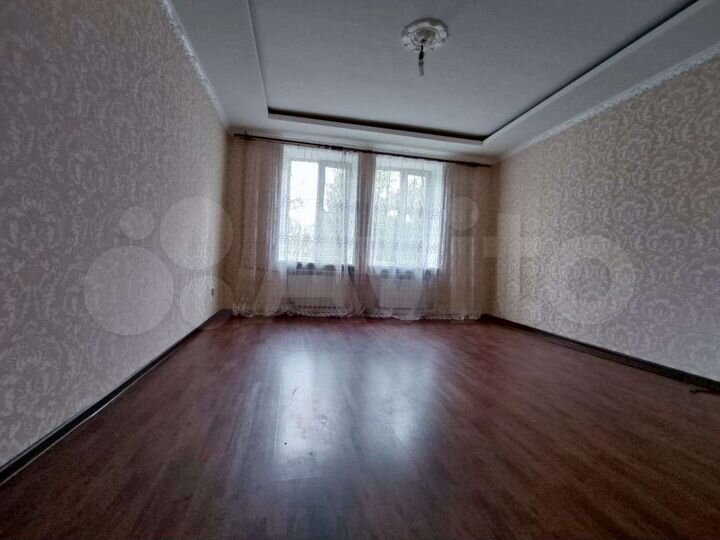 2-к. квартира, 58,5 м², 1/2 эт.