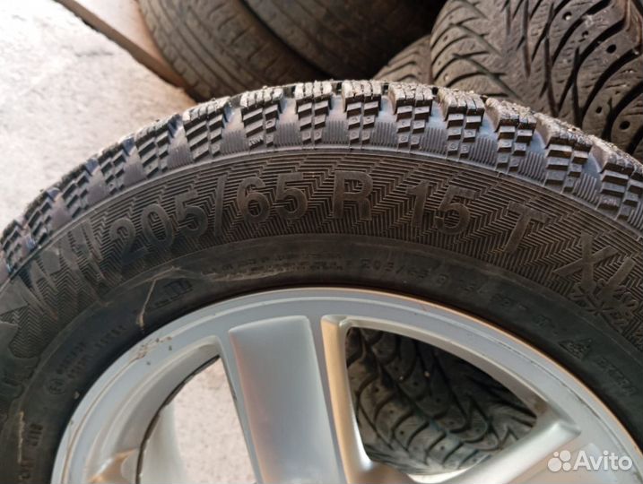 Gislaved Nord Frost 200 205/65 R15 75T