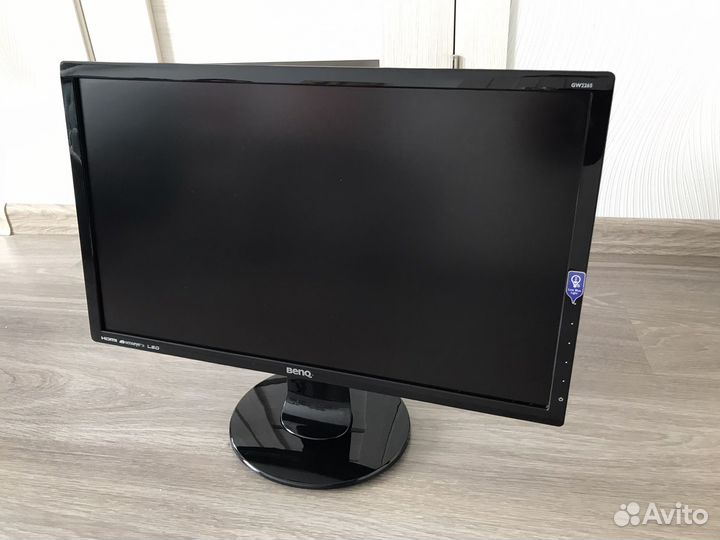Beng 22'' (VA, hdmi)