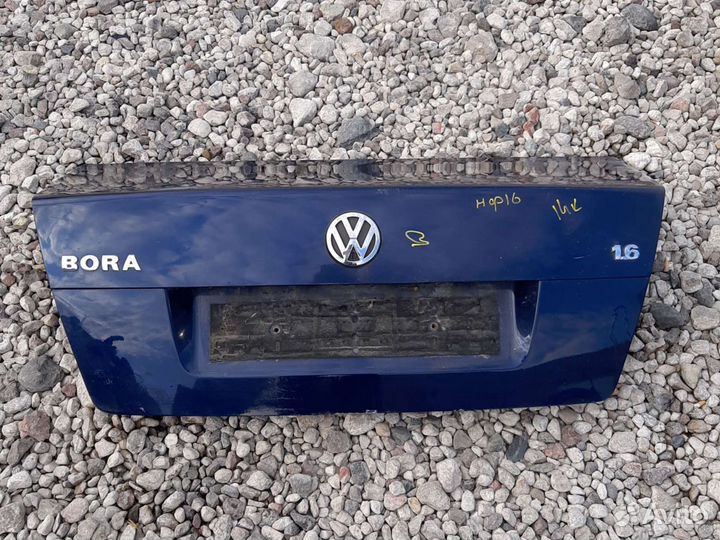 Крышка багажника Фольксваген Бора