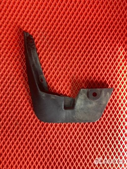 Брызговик передний левый LADA Largus R90 11189 P3M