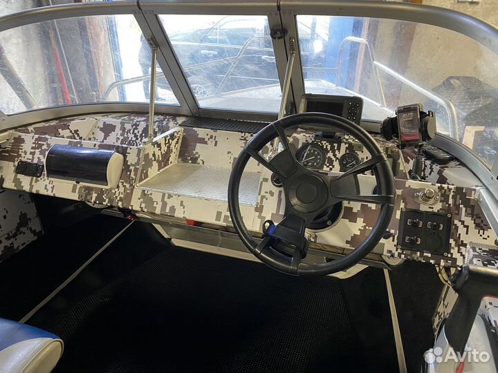 Моторное судно Windboat-48