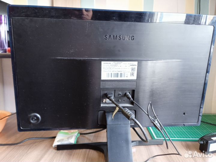 Монитор samsung S22E390H