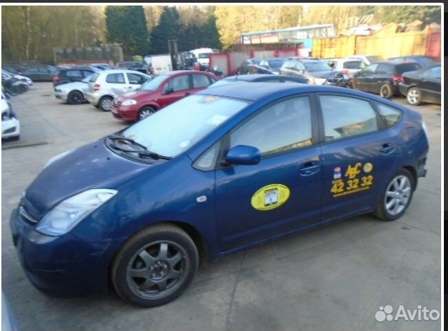 Разбор на запчасти Toyota Prius