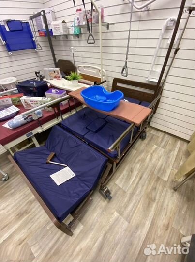Медицинская кровать для лежачих больных 4приводная