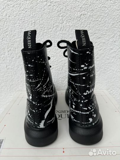 39 и 40 Alexander Mcqueen paint ботинки оригинал