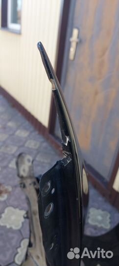 Крылья на Honda Stream 2006-2009